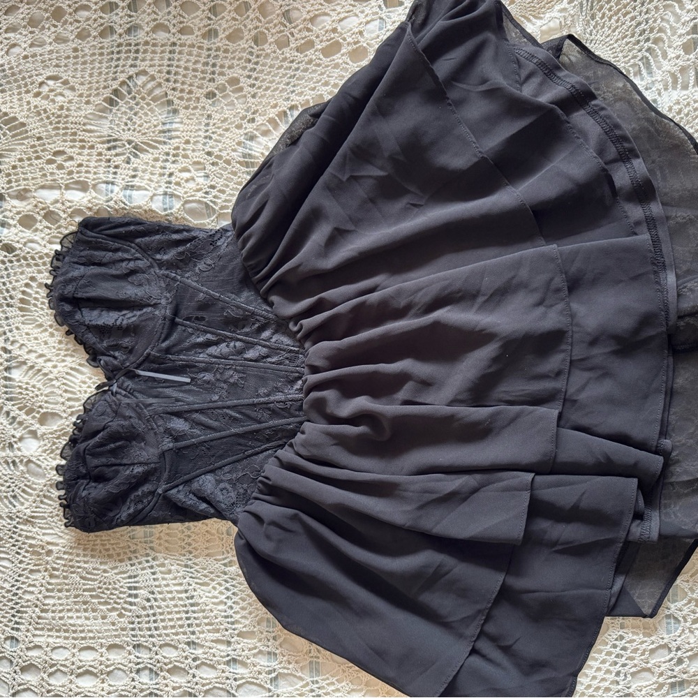 Elegant Black Lace Dress